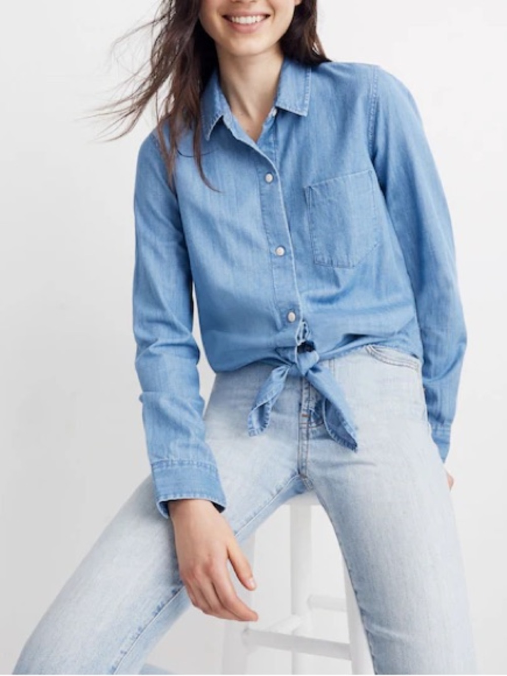Madewell Tie Front Denim Button Down Shirt in Hilltop Wash | L